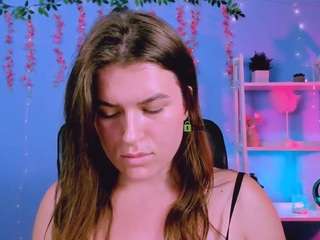 emma-dark