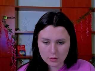emma-dark