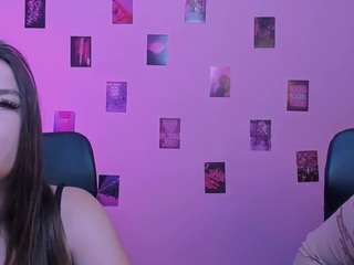 emma-dark live webcam show