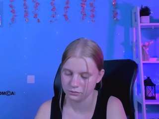 emma-dark