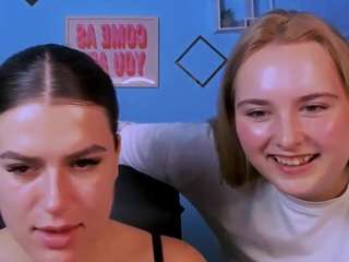 le modèle emma-dark est en webcam porno dans un show sur le site camsoda, il possède les tags suivants: black hair,brown eyes,lovense,natural,nature,no drinking,no smoking,teen 18,toys,young adult,hd,white