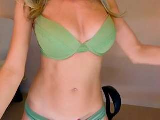 Lenamuti live webcam show