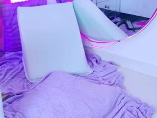 MiaStonn live cam preview