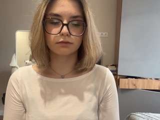 Live cam show with RamonitaMerle