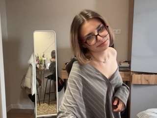 RamonitaMerle live webcam show