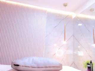 kimberly-montiel live webcam show