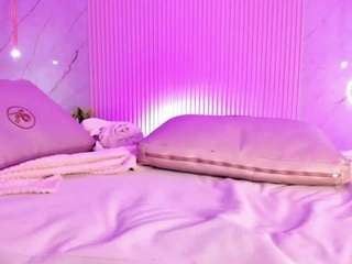 Kimberly-Montiel live webcam show