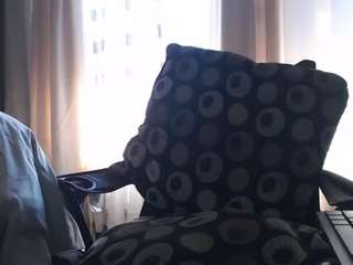 MATUREBUSSTY live cam preview