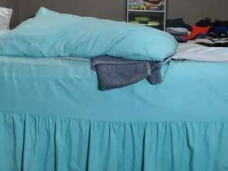 MATUREBUSSTY live cam preview