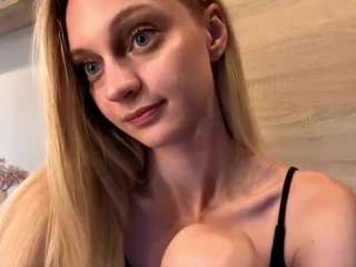AlethaBretthauer live webcam show