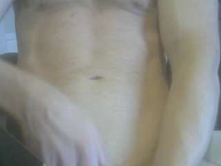 cutemuscledanaconda's live room