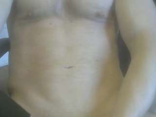 cutemuscledanaconda's live room