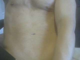 cutemuscledanaconda's live room