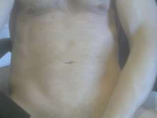 cutemuscledanaconda's live room