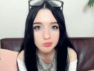 dinorahhirsh live webcam show