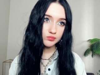 DinorahHirsh live webcam show