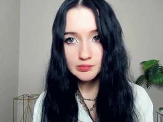 DinorahHirsh live webcam show