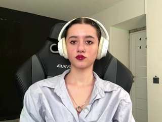 JosphineBaney live webcam show