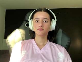 JosphineBaney live webcam show