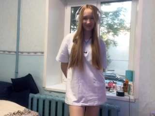 Live webcam model ramonamarzano on Soda Cams
