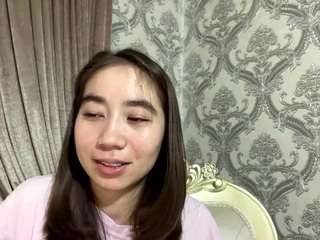 Shemekaildefonso's cam show statistics and live stream