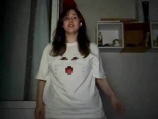 TrangShoener live cam — ass, no drinking, striptease