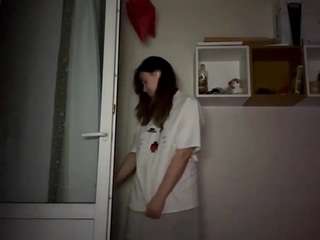 TrangShoener live cam — ass, no drinking, striptease