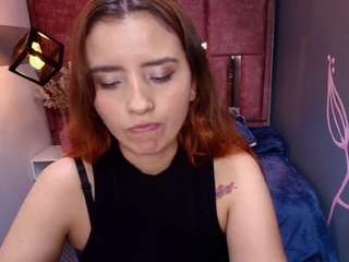 Live cam show with Zara-Nolimits