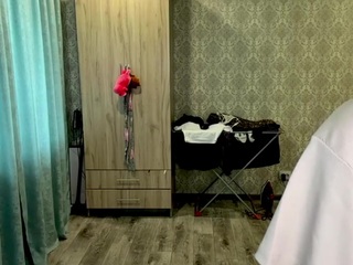 zeniaarguello live webcam show