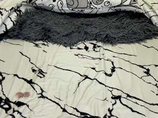 ZeniaArguello live webcam show