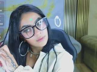 Babi-S live webcam show