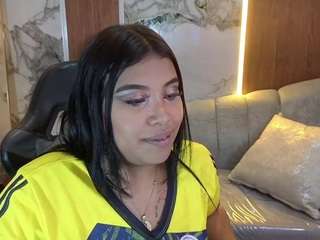 bella-cross-v Sex Cam Show