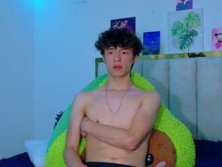 boysincam