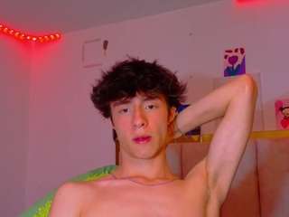 Boysincam's cam show statistics and live stream