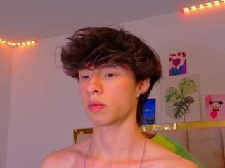 boysincam live webcam show