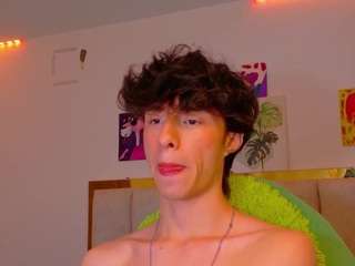 Boysincam live webcam show