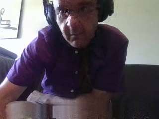 Live cam show with horndude187