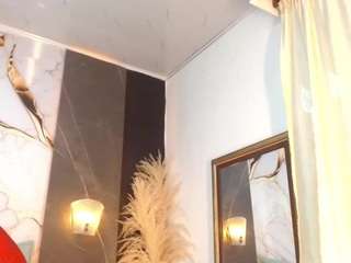 Mackenziie live webcam show