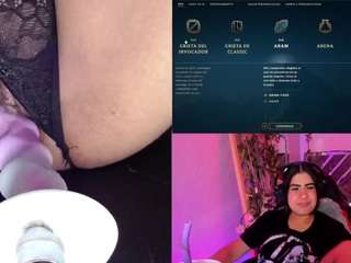 NanachiCook live cam preview