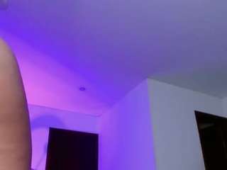 Peyton-gh1 live webcam show