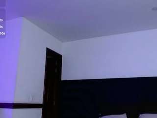 Peyton-gh1 live webcam show