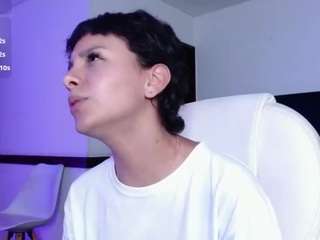 Peyton-gh1 live webcam show