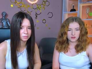 amelia-blaze live cam on CamSoda