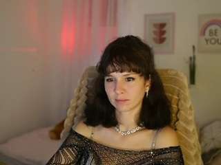 daisylowe live webcam show