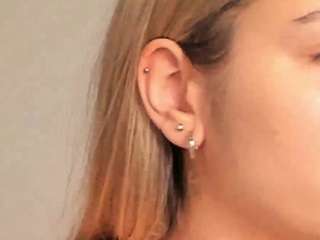 JoannieLarke live cam