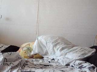 Luna live webcam show
