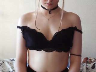 le modèle marlinaja est en webcam porno dans un show sur le site camsoda, il possède les tags suivants: ahegao,smoking,natural,nature,no drinking,normal,ohmibod,public,sexy,skinny,solo,ass bouncing,spanking,strip,striptease,teen 18,twerk,upskirt,wet,yoga
