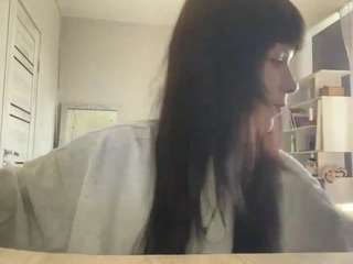 Live cam show with MoiraBalderree