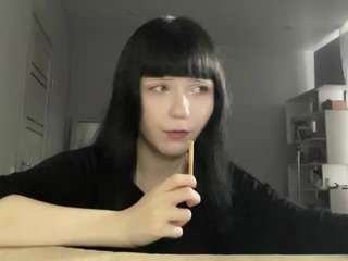 MoiraBalderree live webcam show