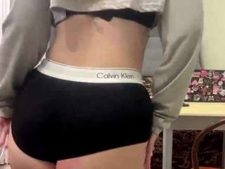 reneedinuzzo Sex Cam Show
